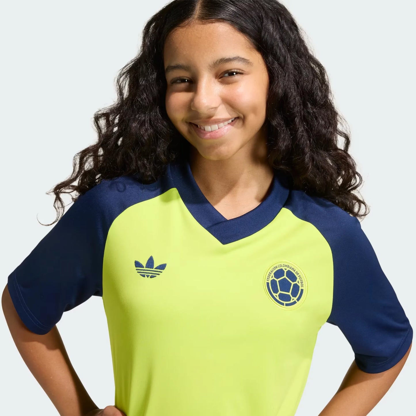 Camiseta Visitante Prepartido Selección Colombia 26 Niños